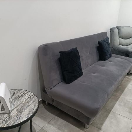 דירות אתונה Travelers Tranquil & Chillout Apt מראה חיצוני תמונה