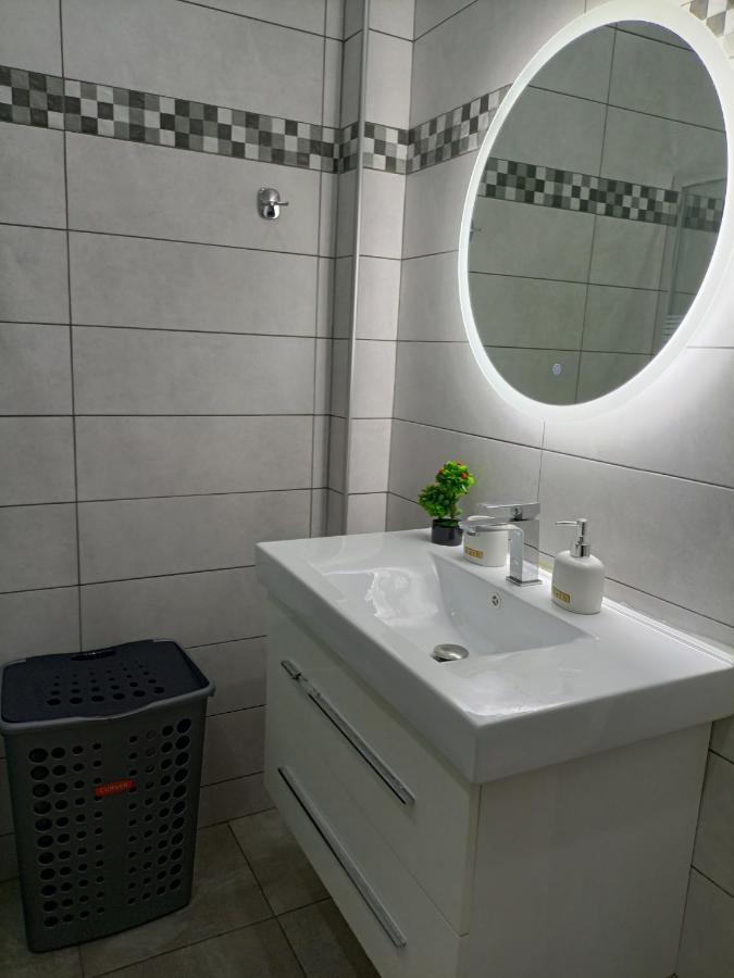 דירות אתונה Travelers Tranquil & Chillout Apt מראה חיצוני תמונה